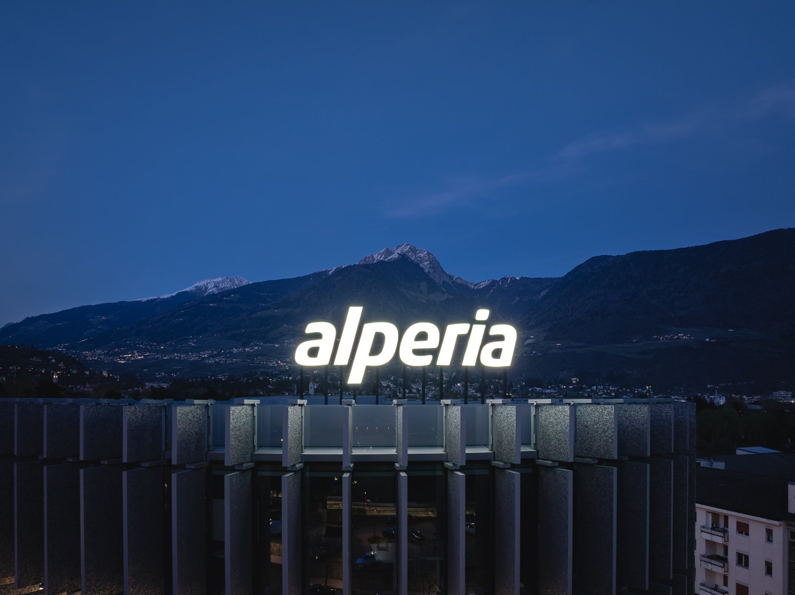 Centrale Alperia a Merano, architettura industriale legata all'energia
