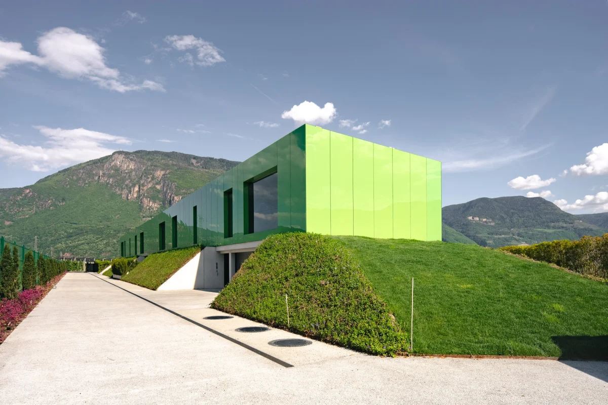 architettura-moderna-verde-bolzano-linee-2